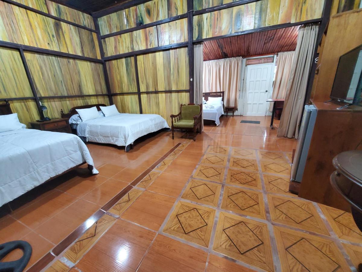 Casa Blanca Hortencia Sucua Exterior foto